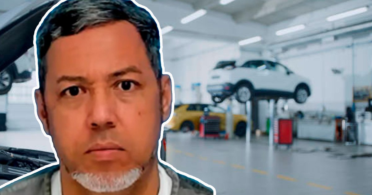 Ronald Corrales-Arrieta aparece en primer plano junto a una imagen de un taller de reparación de automóviles en Carolina del Norte.