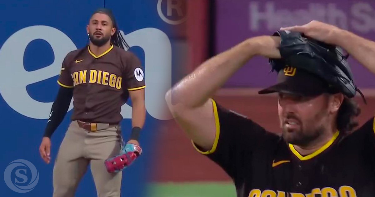 Fernando Tatis Jr. luce el uniforme de los Padres de San Diego mientras protagoniza una espectacular jugada defensiva ante los Mets de Nueva York.