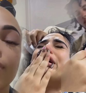 La Patrona muestra su experiencia durante el procedimiento de extensiones de cabello y las reacciones tras lo ocurrido.